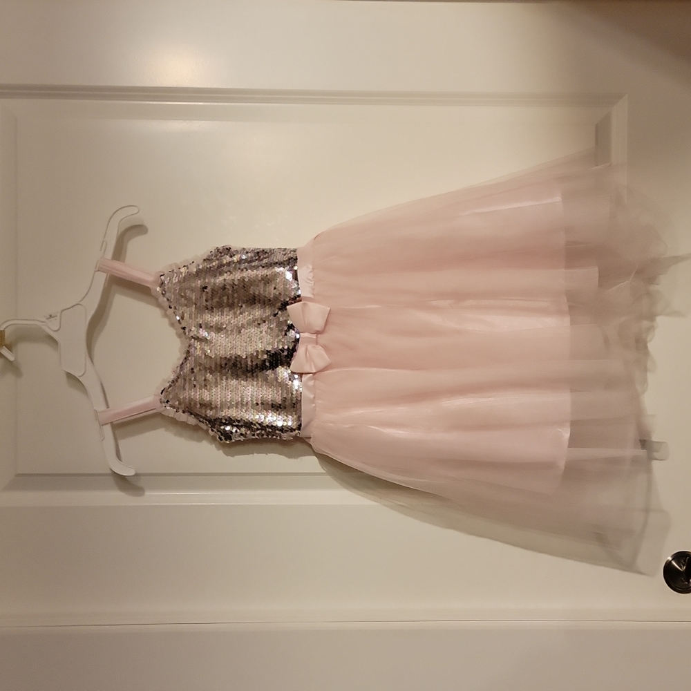Cute pink drwss
